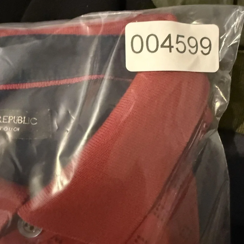 Banana Republic brand banana